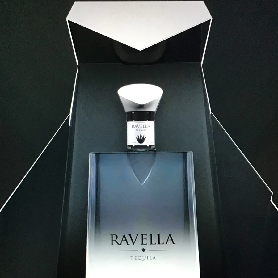Ravella Blanco