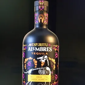 Espíritu Alumbres Añejo