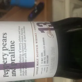 Peppery pears and praline 13.65 (SMWS)