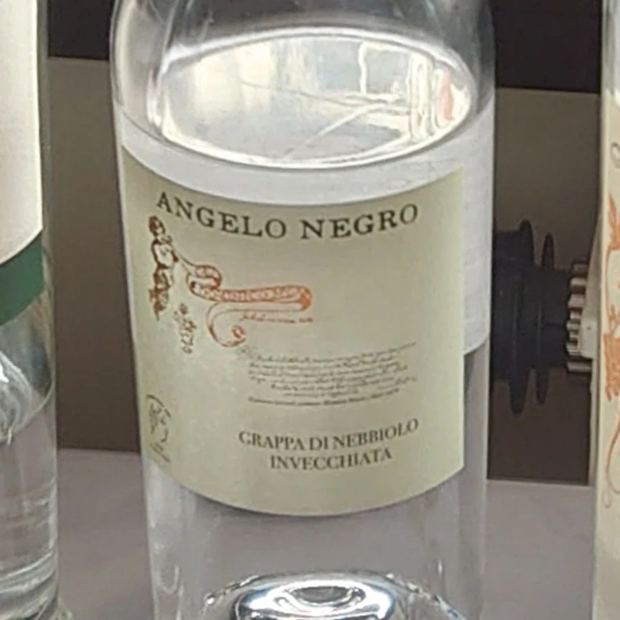 Angelo Negro - Grappa di Nebbiolo invecchiata