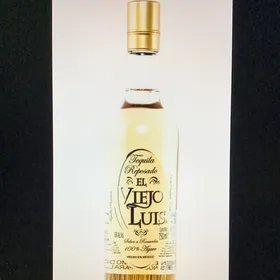 El Viejo Luis Reposado
