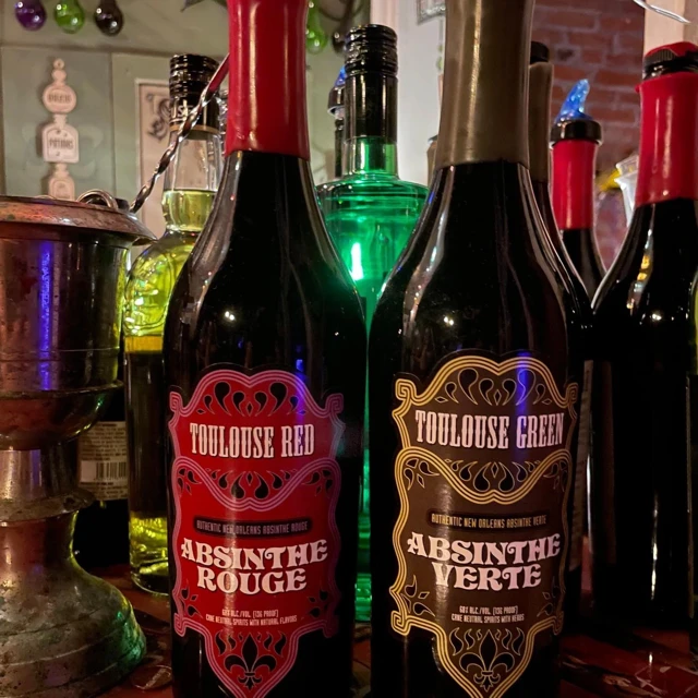 Atelier Vie Toulouse Red Absinthe