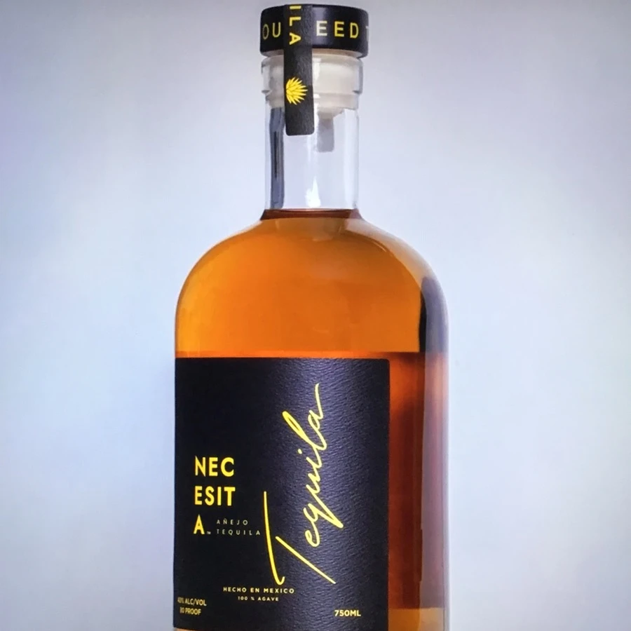 Necesita Añejo