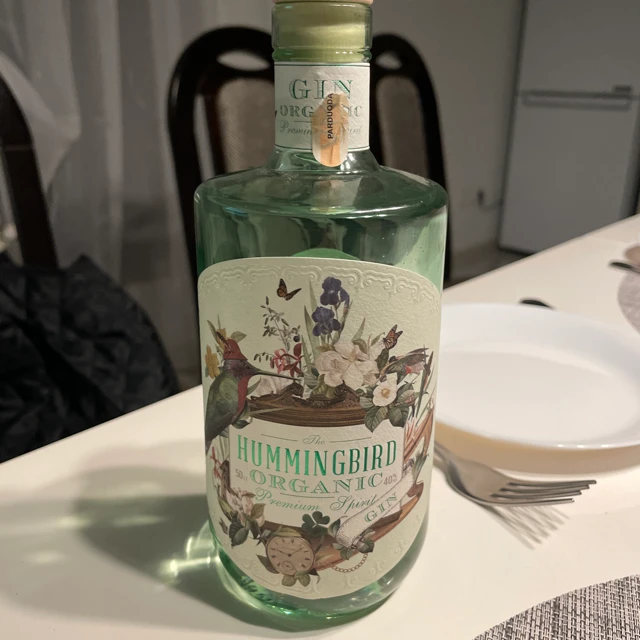 The HummingBird Organic Premium Spirit Gin