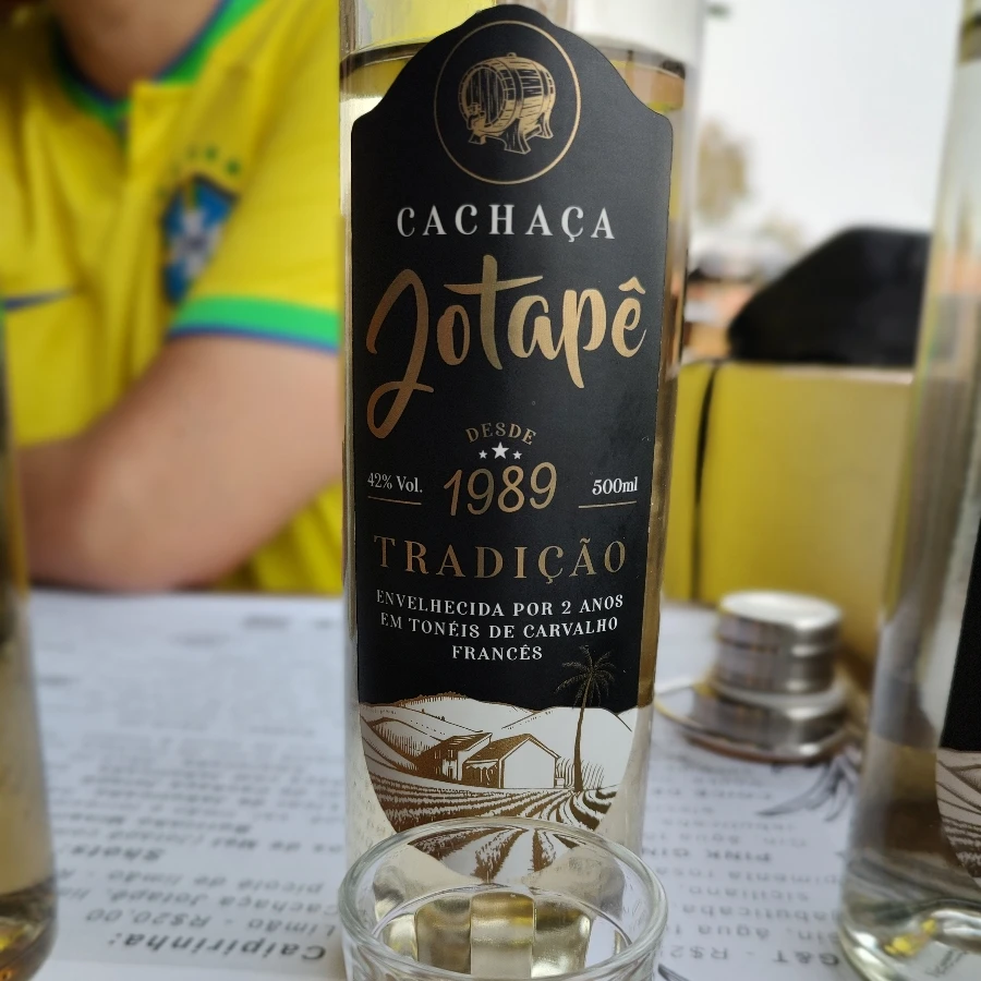 CACHAÇA JOTAPÊ TRADIÇÃO 2 ANOS CARVALHO FRANCÊS