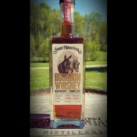 Short mountain bourbon whiskey