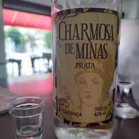 Cachaça Charmosa de Minas