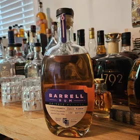Barrell Rum cask strength  B802