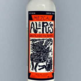 Mezcal Alipús San Miguel de Sola