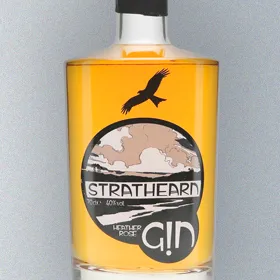 Strathearn Heather Rose Gin