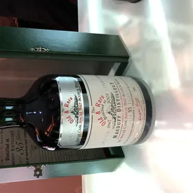 Macduff 1967 35 Year Old & Rare (Douglas Laing)