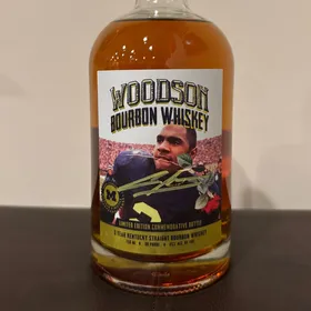 Woodson Bourbon Whiskey "Rose in Mouth"