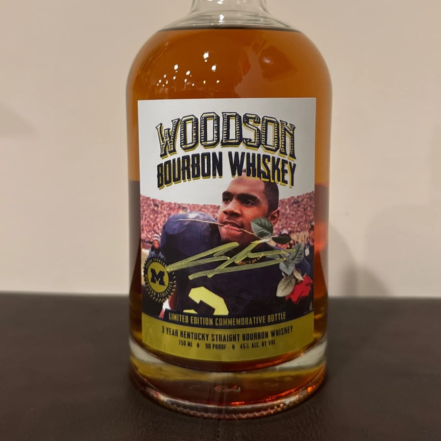 Woodson Bourbon Whiskey "Rose in Mouth"