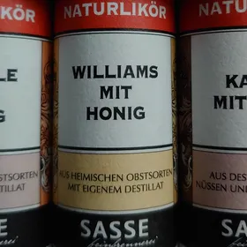 Sasse Williams mit Honig