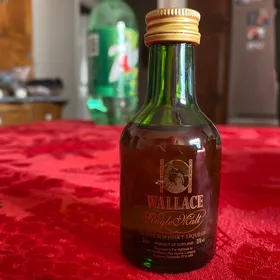 Wallace Single Malt Scotch Whisky Liqueur