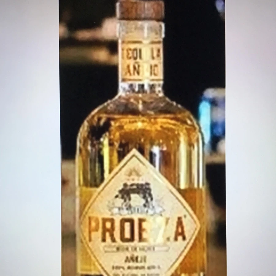 Proeza Añejo