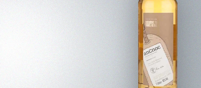 anCnoc Peter Arkle Luggage