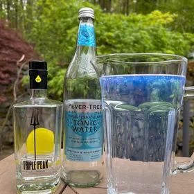 Triple Peak Yellow Label London Dry Gin