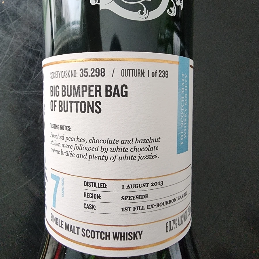 SMWS 35.298 Big Bumper Bag of Buttons