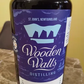 wooden walls brigus blueberry liqueur