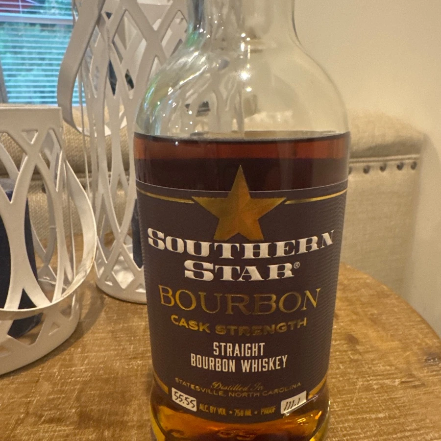 Southern Star Cask Strength Straight Bourbon Whiskey