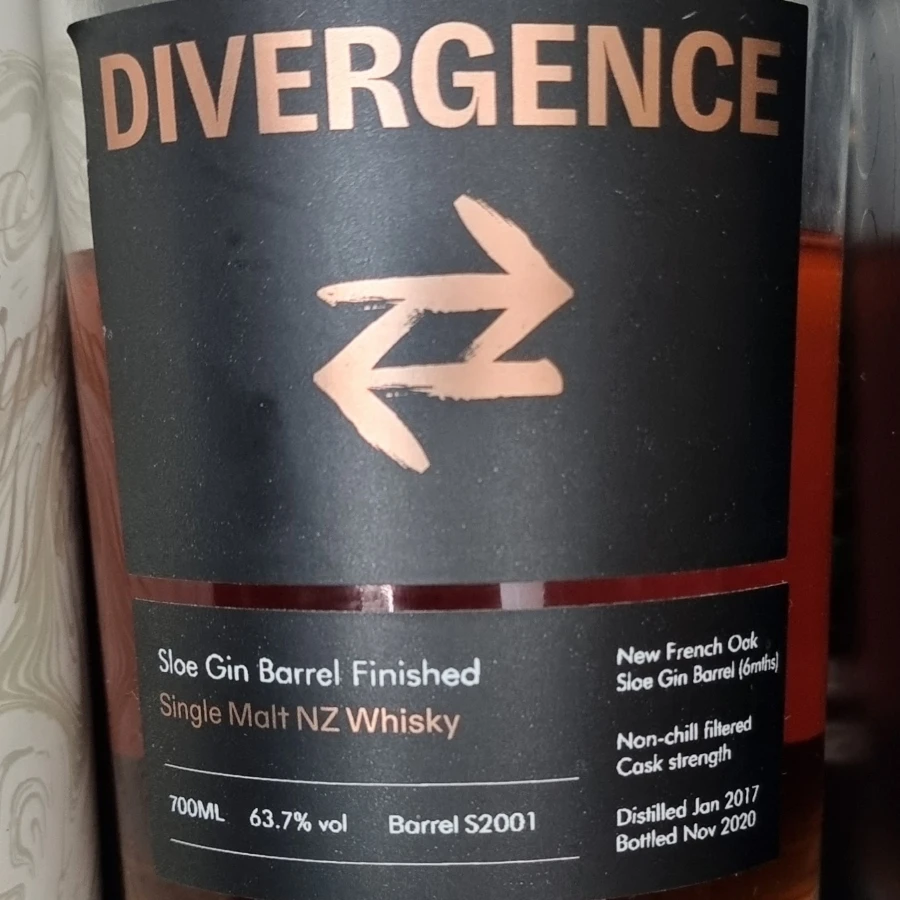 Divergence Sloe Gin Barrel Finished