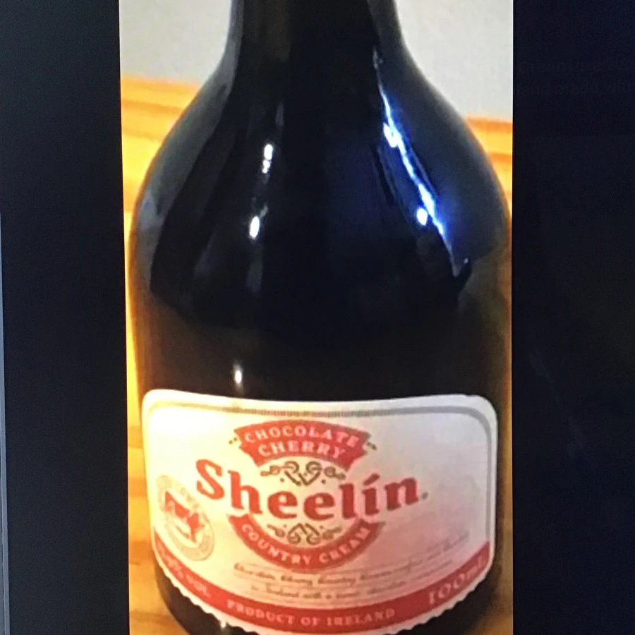 Sheelin Chocolate Cherry Country Cream