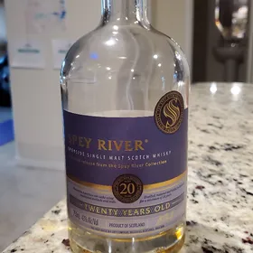 Spey River Speyside Single Malt Scotch Whisky 20 yrs