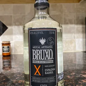 Bruxo X Edición Espadín Barril