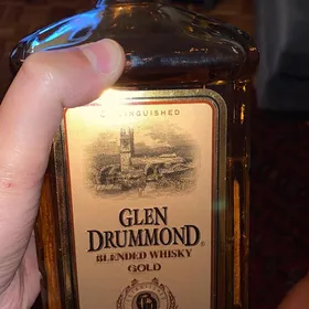 Glen Drummond blended whiskey gold