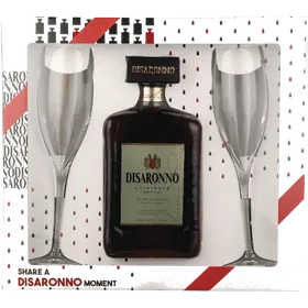 Disaronno Amaretto With Wine Flutes
