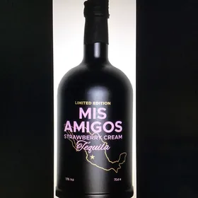 Mis Amigos Strawberry Cream Tequila