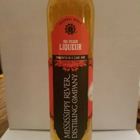 Mississippi River Distilling Company Big Peach Liqueur