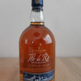 CAMUS Île de Ré Cliffside Cellar