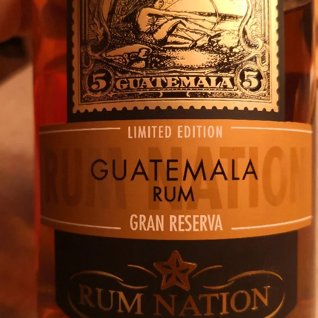 Cinco centavos Guatemala Rum