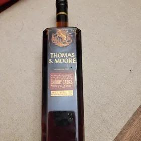 Thomas & Moore