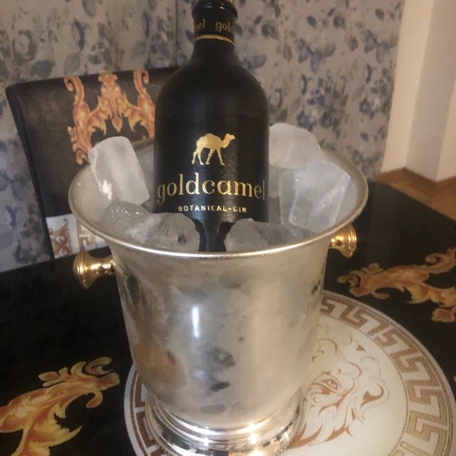 goldcamel