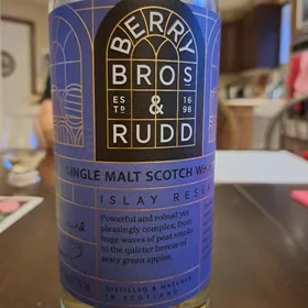 Single Malt Islay Reserve