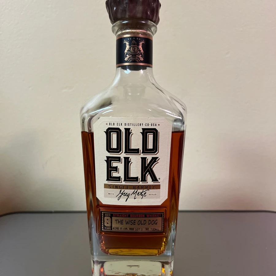 Old Elk Straight Bourbon Whiskey Aged 8 Years (The Wise Old Dog)