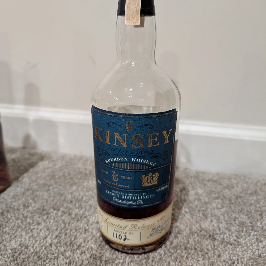 Kinsey Bourbon Whiskey 8 Year