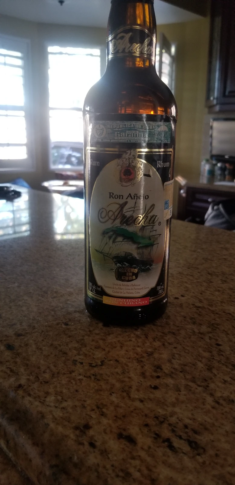 Ron Añejo Arecha