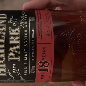 Highland Park 18 Year Final 2017 signed collectible edition