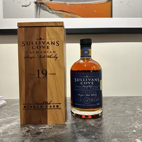 Sullivans Cove French Oak Old and Rare 19 Year HH0541