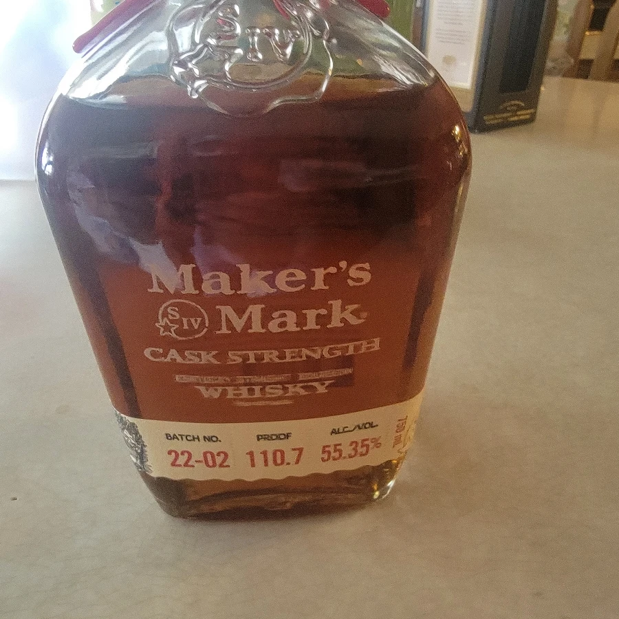 makers mark cask strength batch no. 22-02