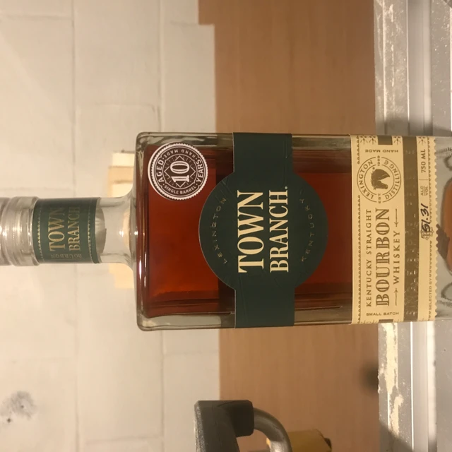 Town Branch 10 Yr Single Barrel Reserve