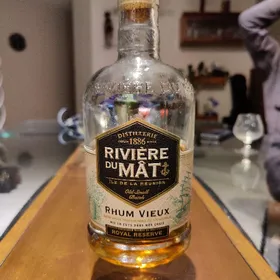 Rivière du Mât Rhum Vieux Royal Reserve