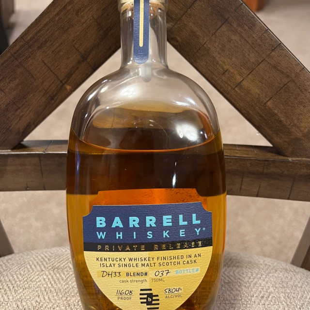 Barrell Whiskey Private Release Blend DH33