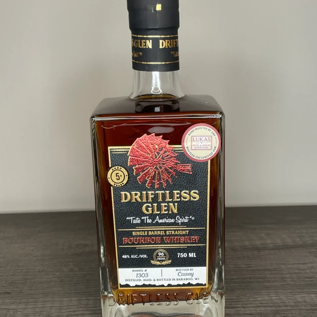 Driftless Glen Single Barrel Straight Bourbon Whiskey (Lukas Wine & Spirits Superstore)