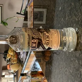 Two James Old Cockney Gin