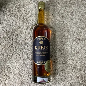 Kings Family Distillery Bourbon Whiskey Finished In A Honey Barrel